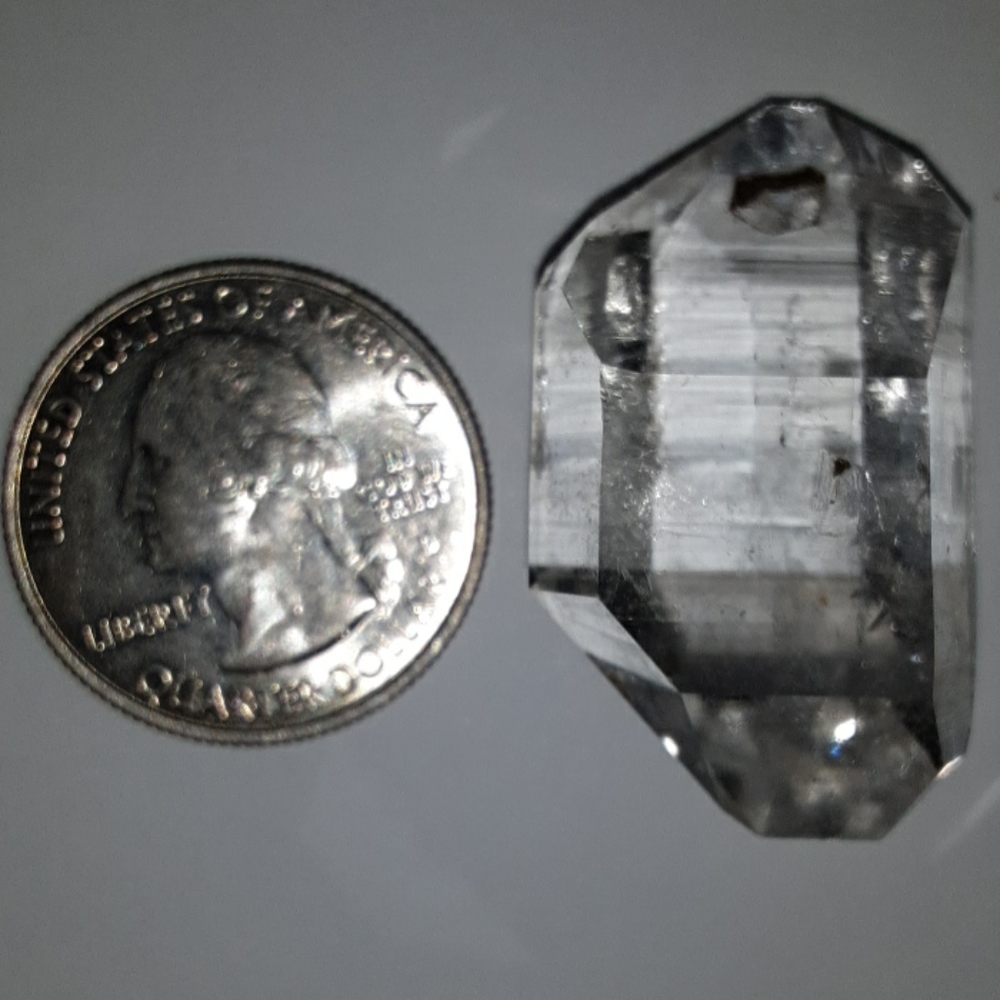 Quartz Crystal Double Terminated Point - image 7